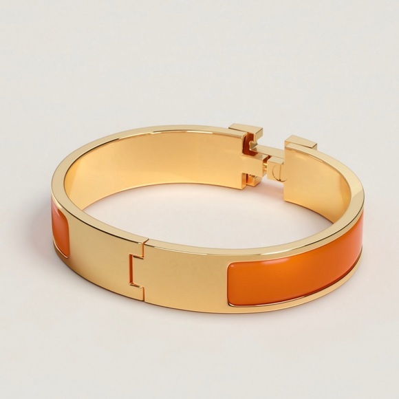 H Letter Clic Bracelet in Gold with Orange - Picture 2 of 3